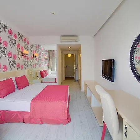 Ladonia Mio Bianco Hotel 4*