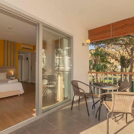 Ladonia Mio Bianco Hotel 4*